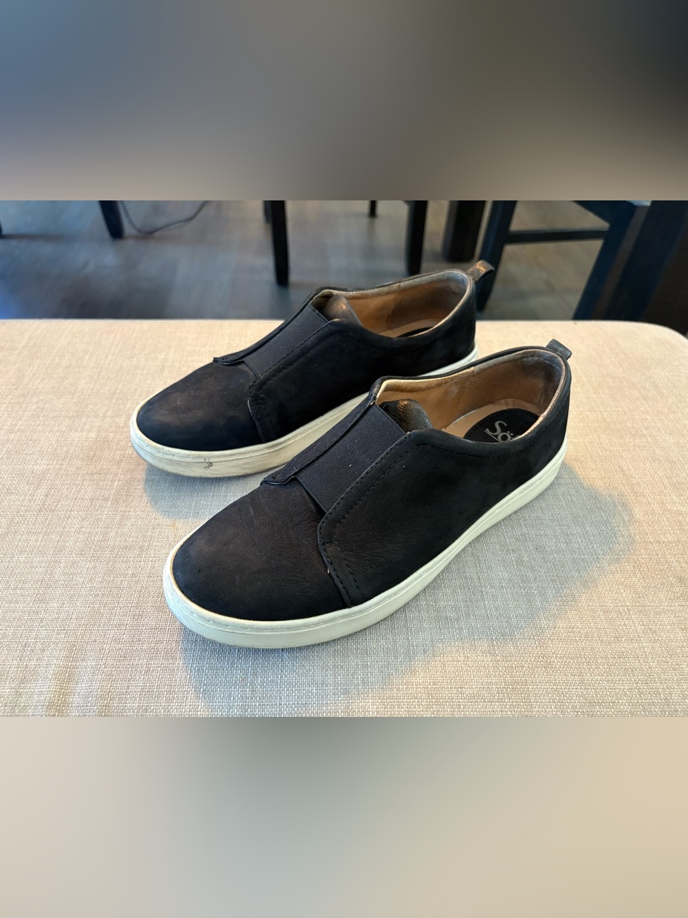 Sofft Somers Black Nubuck Slip-On Sneakers — Size 9.5 👟